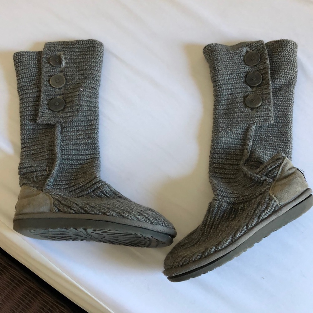 Ugg sweater boots